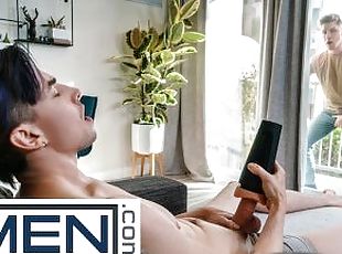 onani, brystvorter, utendørs, blowjob, cumshot, stor-pikk, homofil, handjob, kamera, voyeur