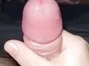 Kocaman (Huge), Mastürbasyon (Masturbation), Amatör, Üstüne/yüzüne boşalma, Kocaman yarak, Ibne, Birdenbire, Meni, Web kamerası, Tek kişilik