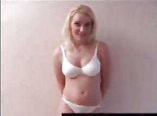 Marilyn Calendar Audition - netvideogirls