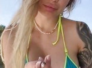 Gros nichons, Public, Milf, Ados, Salope, Blonde, Seins, Fétiche, Solo, Fumer