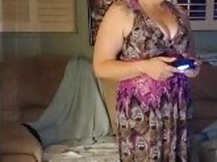 Cul, Gros nichons, Masturbation, Amateur, Milf, Espion, Jupe en l’air, Secousses, Culotte, Naturel