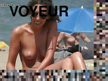 Lovely Darkhaired Lass Topless Beach Voyeur