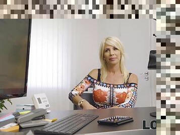 Fuck to Flee with blonde mature Tiffany Rousso - Reality euro sex in office