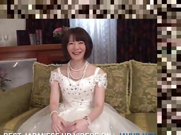 Airi Miyazaki Shows Off In Her Wedding Dress While Screwing