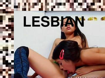 Lesbian teen pussylicked by sexy asian
