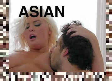 asiatique, cul, gros-nichons, chatte-pussy, babes, fellation, branlette, européenne, blonde, euro