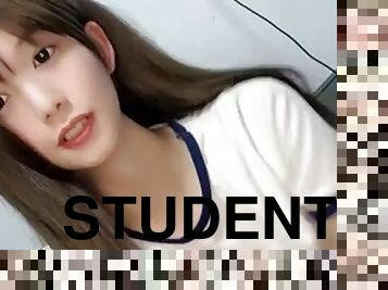 This is the real school beauty, Guangzhou University Student star is here I am willing to be inferior, the purity index of Chinas live broadcast is...