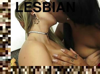 interracial, lésbicas, latina, mãe, beijando