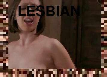 Horny ladies jenna loves carolina scissor lesbian sex