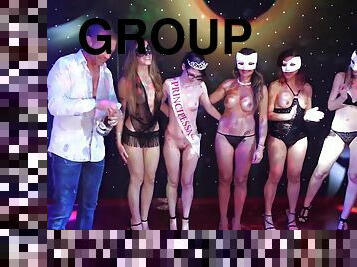 Rocco Siffredi crazy sex show - group sex