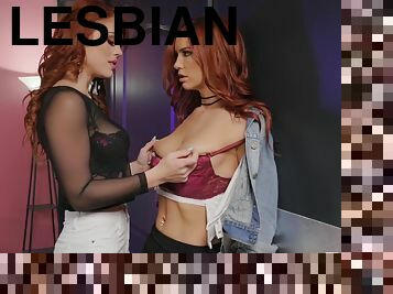 babes, lesbiana, pelirroja, cachonda, espectacular