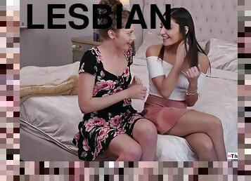 мастурбація, піхва-pussy, росіянка, мінет, лесбіянка-lesbian, ступні, поцілунки, брюнетка