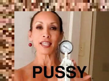 Denise masino  pussy pumping