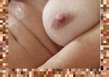 extrem, paroasa, masturbare-masturbation, orgasm, pasarica, tasnit, matura, bunaciuni, milf, jucarie