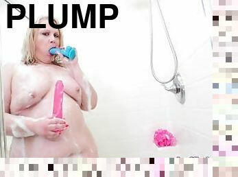 Hot and Wet Toy Wanking Session by Blonde Plumper Curvy Mary