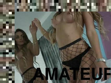 Video compilation of hot babes dancing and teasing
