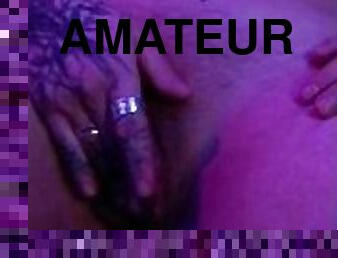 masturbation, giclée, amateur, doigtage, secousses, horny, gode, solo, tatouage, taquinerie