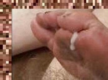 Wife Lets Me Rub One Out On DIRTY FOOT After Long Day CUM