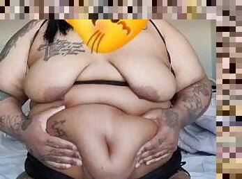 payudara-besar, gemuk-fat, amatir, berkulit-hitam, jenis-pornografi-milf, ibu, wanita-gemuk-yang-cantik, fetish-benda-yang-dapat-meningkatkan-gairah-sex, seorang-diri, tato