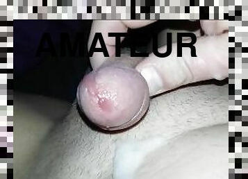 Masturbe (258) with one testicle