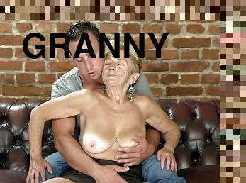 Smoking Hot Granny Is Photo Ready To Fuck - Fetish