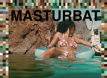 masturbation, célébrité, compilation, plage, piscine, bikini, érotique, petits-seins, sous-leau