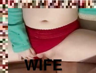 Horny wife wanted a quicky ????