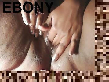 masturbation, orgasme, chatte-pussy, ébène, milf, hardcore, black, belle-femme-ronde