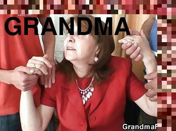 grand-mère, bureau-office, granny, milf, hardcore, trio