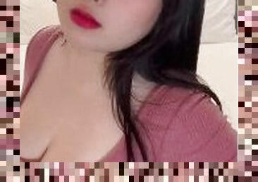 asiatique, gros-nichons, vieux, amateur, babes, ados, jeune-18, mignonne, plus-agée, seins