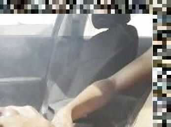 poilue, public, amateur, ejaculation-sur-le-corps, gay, branlette, black, voiture, fétiche, solo