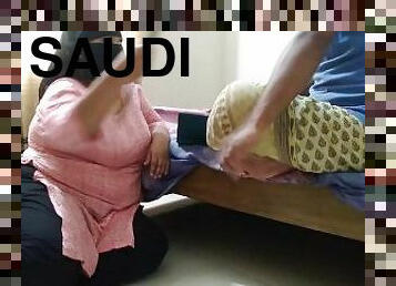 cul, maman-et-garçon, ejaculation-sur-le-corps, milf, maman, arabe, belle-femme-ronde, belle