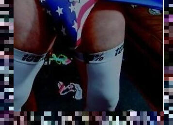 Justa9er showing 9 inch bulge in thong and jock