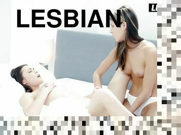 Top 5 Lesbian Teens 18+ Compilation