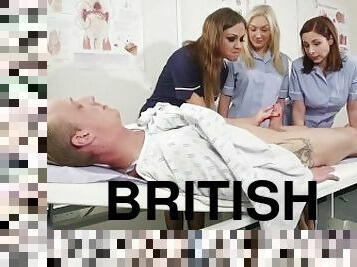 gros-nichons, masturbation, infirmière, secousses, femme-habillée-mec-nu, britannique, gros-seins, gros-plan, uniformes, domination