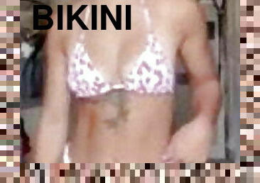 typykät, bikini