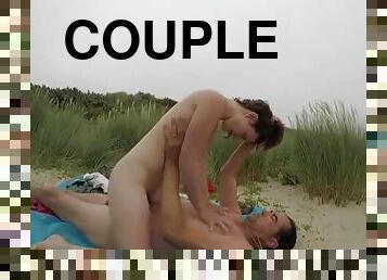 al-aire-libre, amateur, madurita-caliente, pareja, playa, europeo, euro, morena