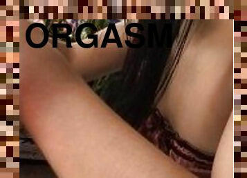 orgasmi, pubblici, amatoriali, ragazze-giovani, giovanissime, giocattoli, peni-finti