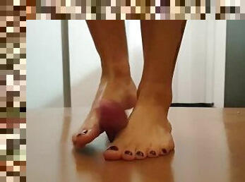 masturbation, amateur, ejaculation-sur-le-corps, pieds, danse