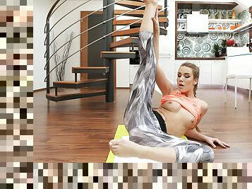 Naughty Yoga With Alexis - RealityLovers