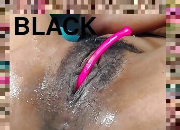 Black hairy pussy squirting