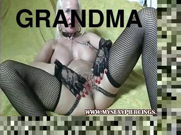 mormor, fitta-pussy, gamling, piercad