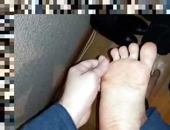 masturbation, pieds, branlette-avec-les-pieds