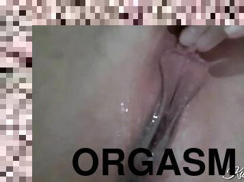 clito, orgasme, chatte-pussy, giclée, solo