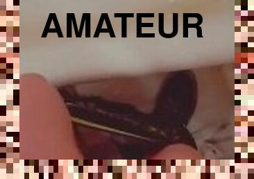 vieux, pisser, amateur, mature, ados, maison, jeune-18, plus-agée, solo, vieux-jeune