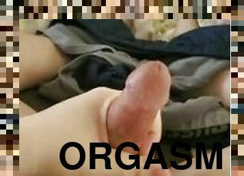 masturbacja, orgazm, wystrysk-spermy, grubi, solo, seks-w-ubraniu