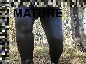 BBW sexy mature playing in the forest Hot fetish