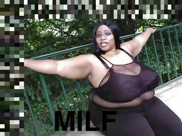 Big-butt, big-tits, bbw, milf, solo, black-and-ebony, fetish, matures, public-nudity