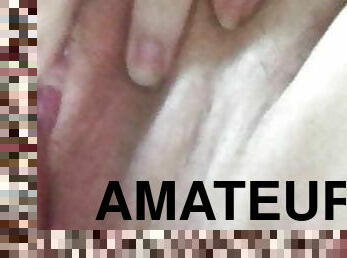 clitoris, grasa, imens-huge, masturbare-masturbation, pasarica, amatori, neamt, bbw, cu-degetelul, bisexual