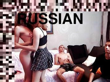 rusi, amaterski, pušenje, grupni-seks, plavuše, u-četvero, brinete